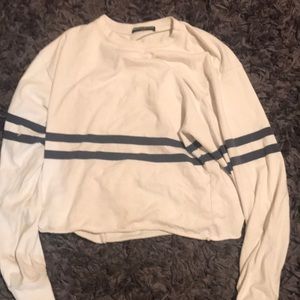 BRANDY MELVILLE ACACIA WHITE AND NAVY LONG SLEEVE